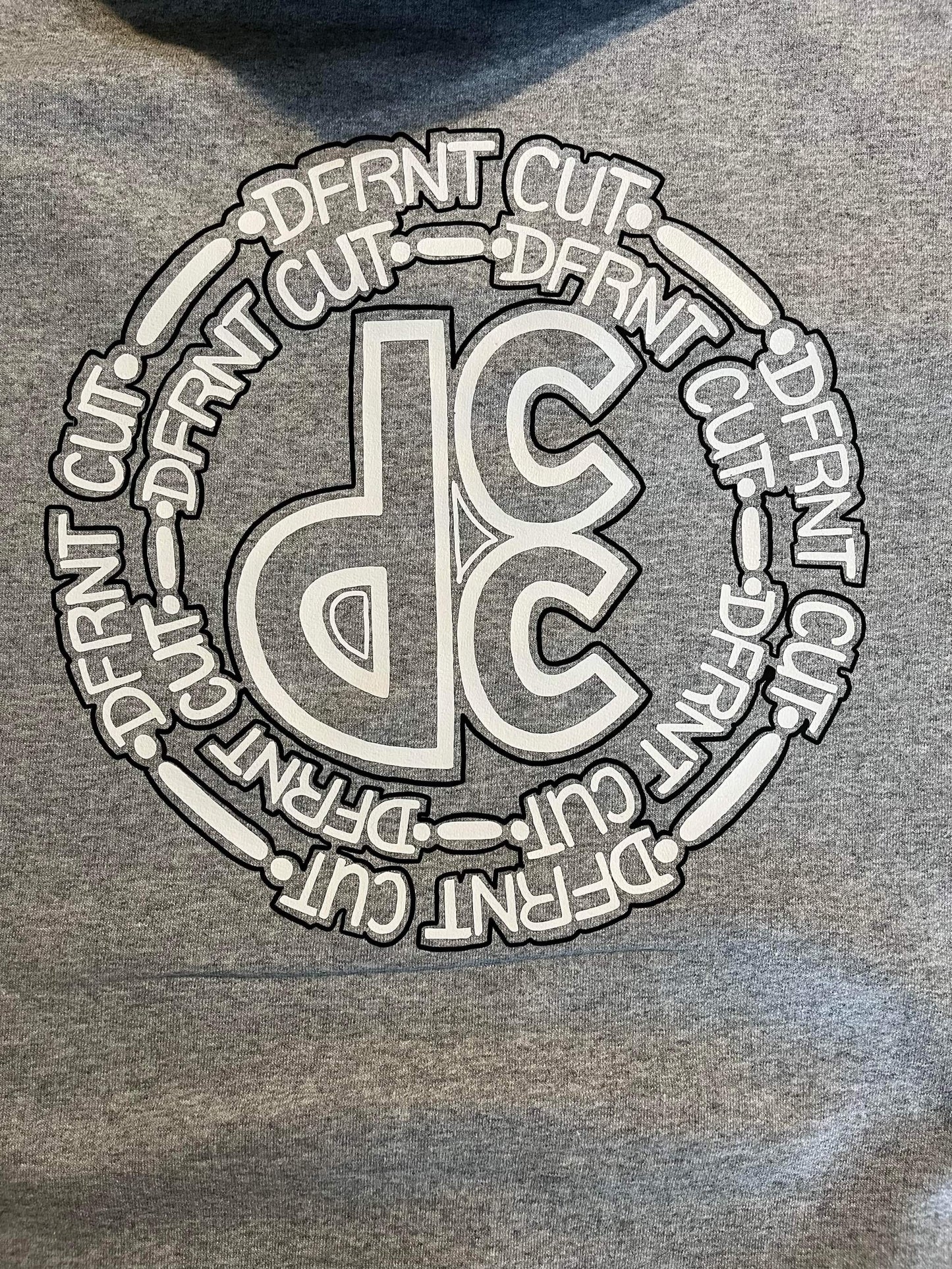 DFRNT CUT HOODIE (HTV)